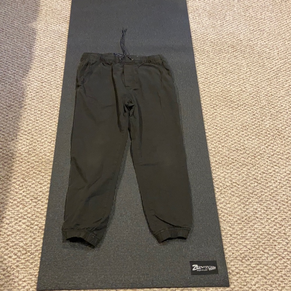 American Eagle Joggers